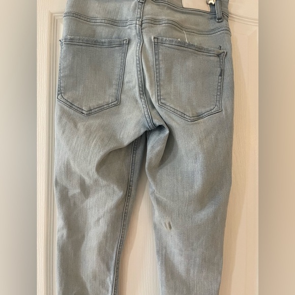 Distressed skinny high rise jeans from Express - Picture 9 of 13